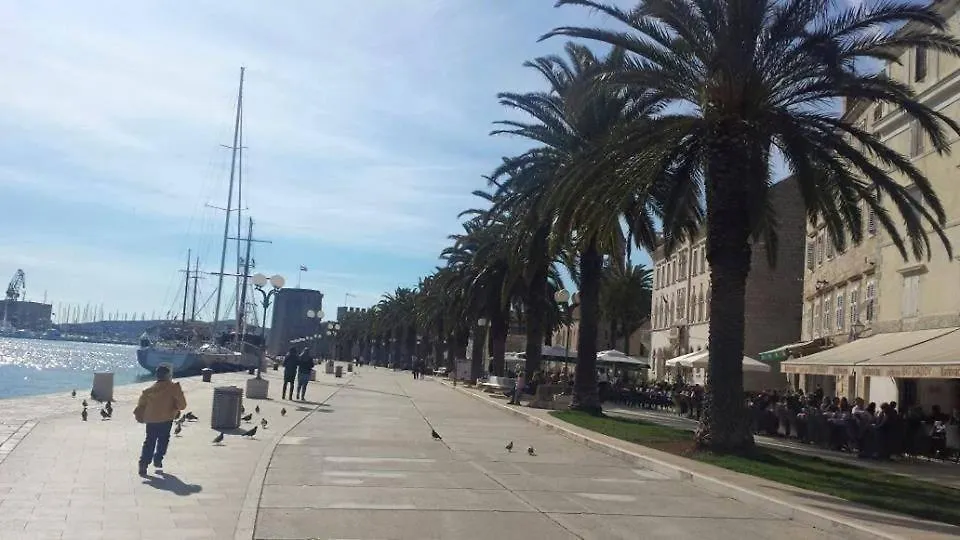 Half Of House To Rent - Family Zelenika Apartment Trogir