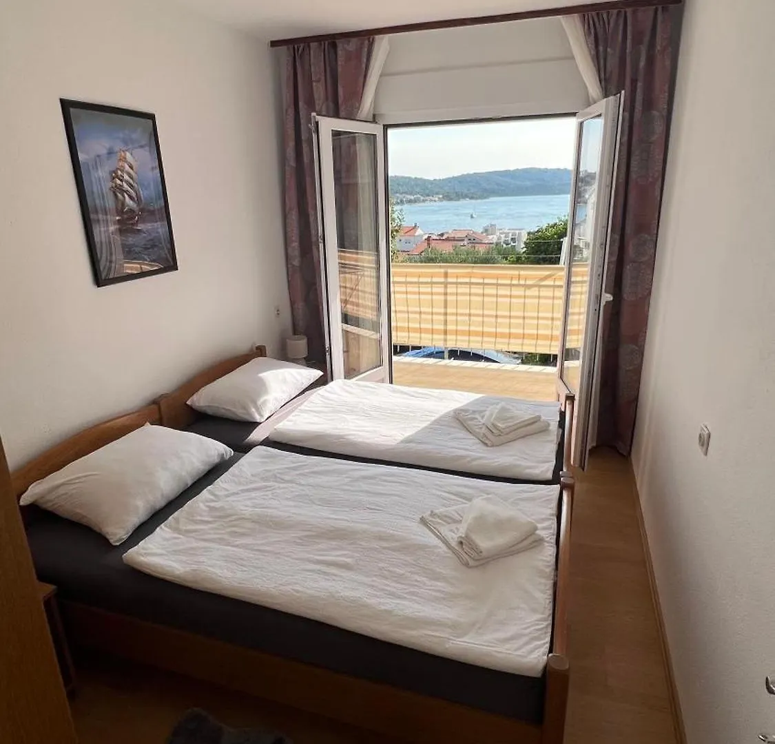 Half Of House To Rent - Family Zelenika Apartment Trogir Croatia