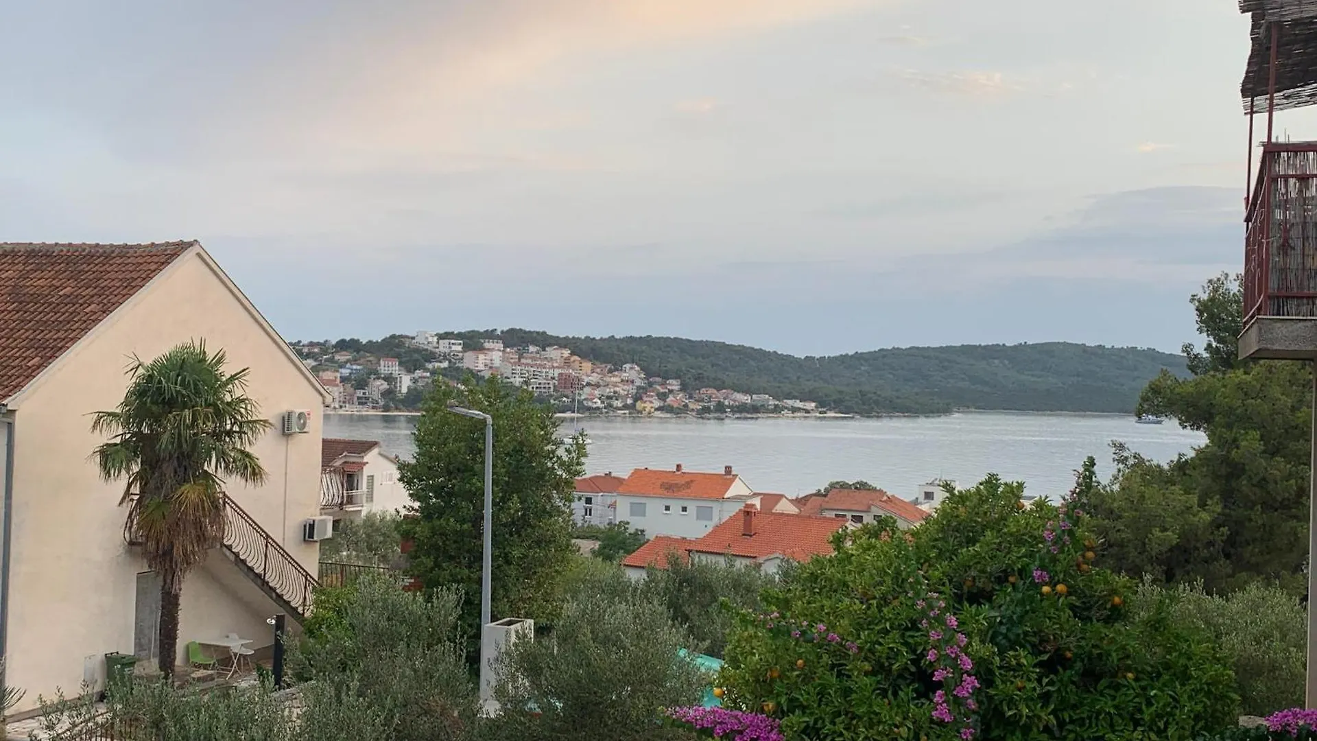 Half Of House To Rent - Family Zelenika Apartment Trogir